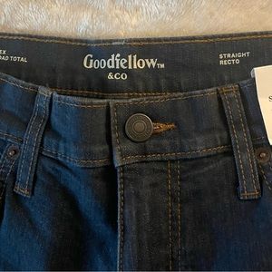 Total Flex Goodfellow tm & co Straight dark blue jeans W 33  L 30